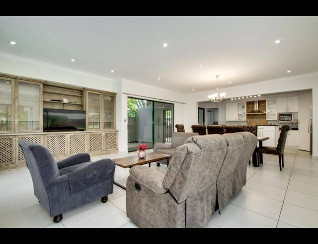 5 BEDROOM PROPERTY TO RENT IN DAINFERN GOLF ESTATE